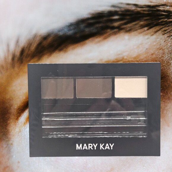 Dark Brunette Brow Kit - Sculpt - Define - Arch Envy - Limited Edition Eyebrows - Picture 5 of 5